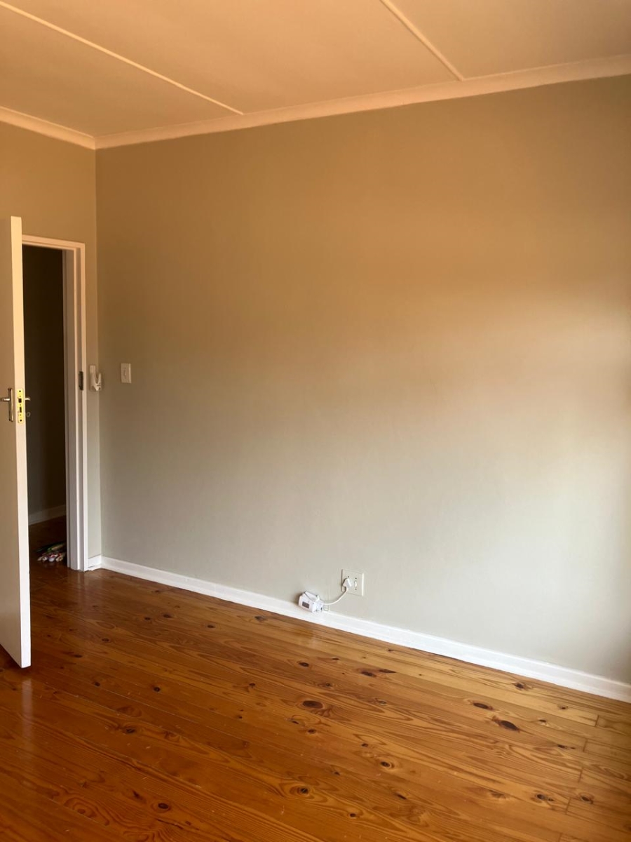 To Let 4 Bedroom Property for Rent in Vanes Estate Eastern Cape